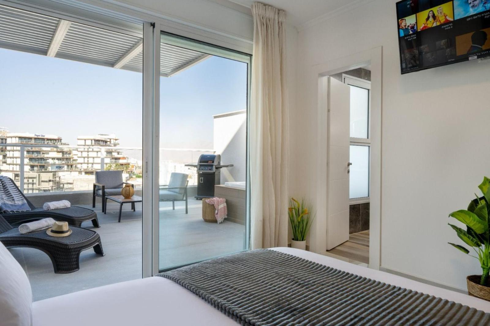 דירות אילת Mountain And Sea View - Penthouse With Private Pool מראה חיצוני תמונה